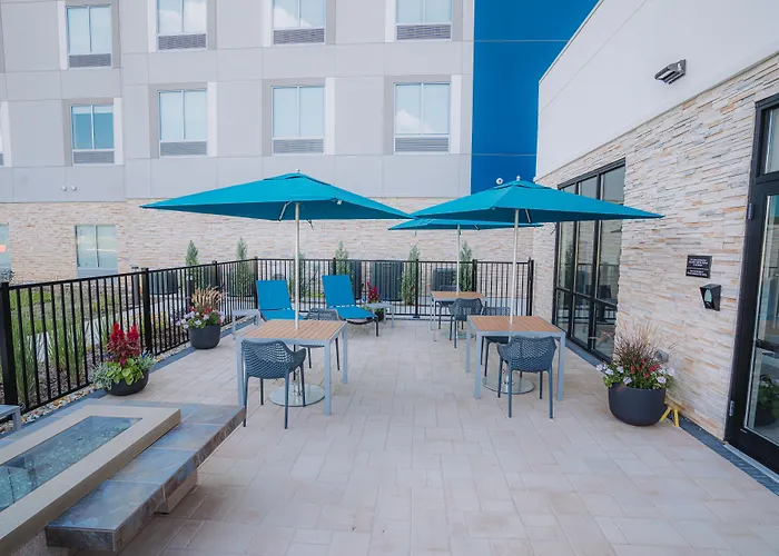 Hotel Hampton By Hilton Chicago