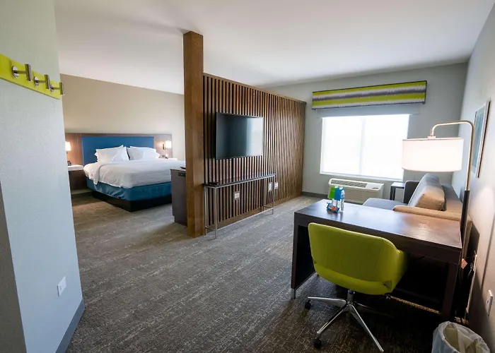 Hotel Hampton By Hilton Chicago 3*