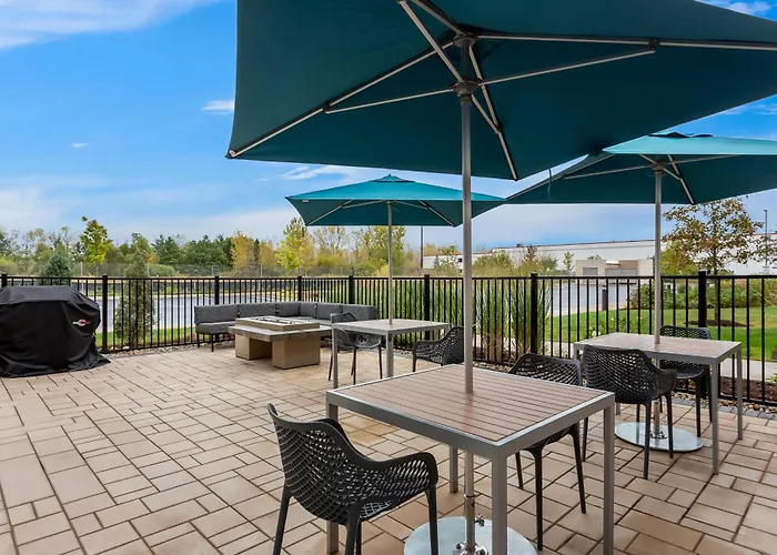 Hampton By Hilton Chicago Huntley