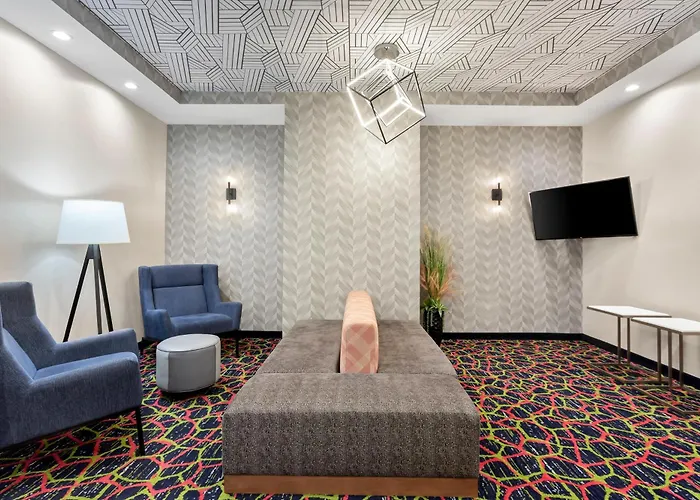 Hampton By Hilton Chicago Hotel