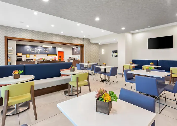 Hampton By Hilton Chicago Huntley