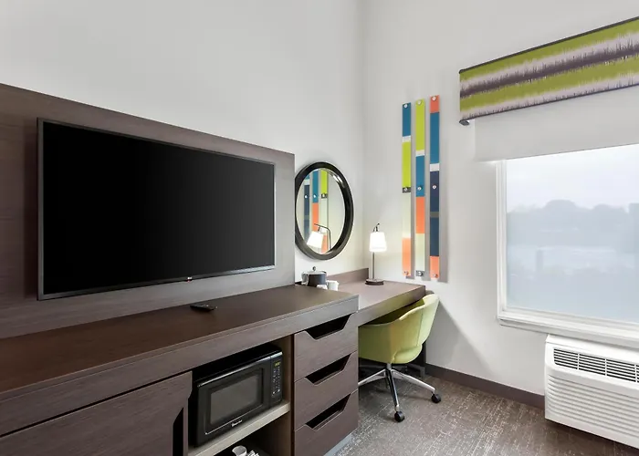 Hampton By Hilton Chicago Huntley