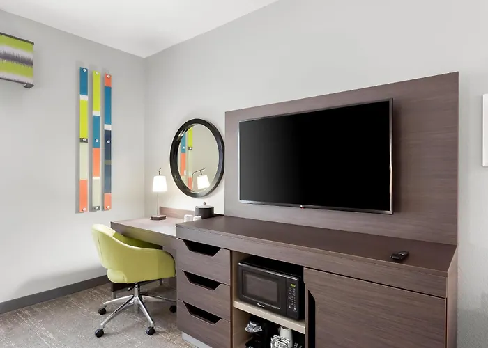 Hampton By Hilton Chicago Hotel 3*
