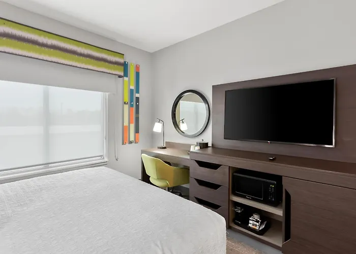 Hotel Hampton By Hilton Chicago 3*