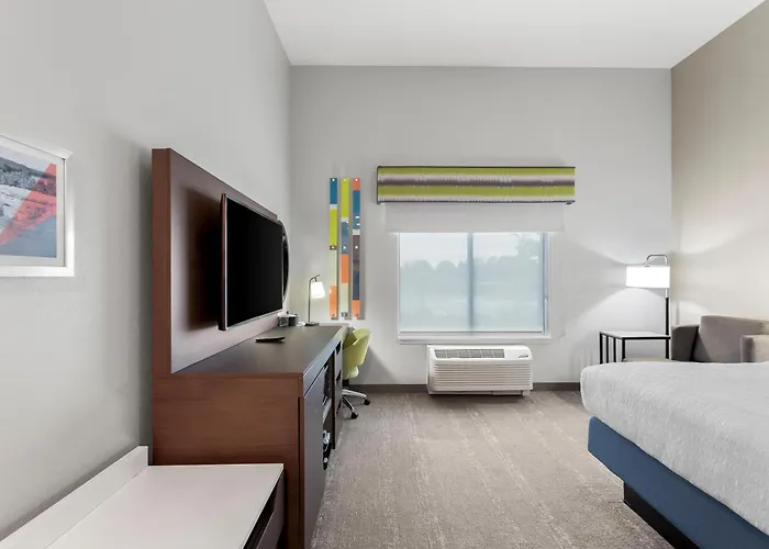 Hotel Hampton By Hilton Chicago 3*