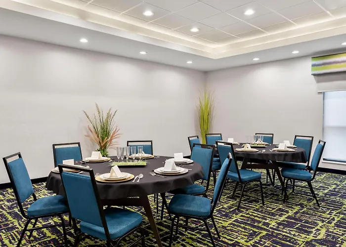 Hampton By Hilton Chicago Hotel 3*