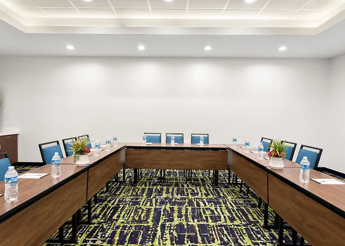 Hampton By Hilton Chicago Huntley